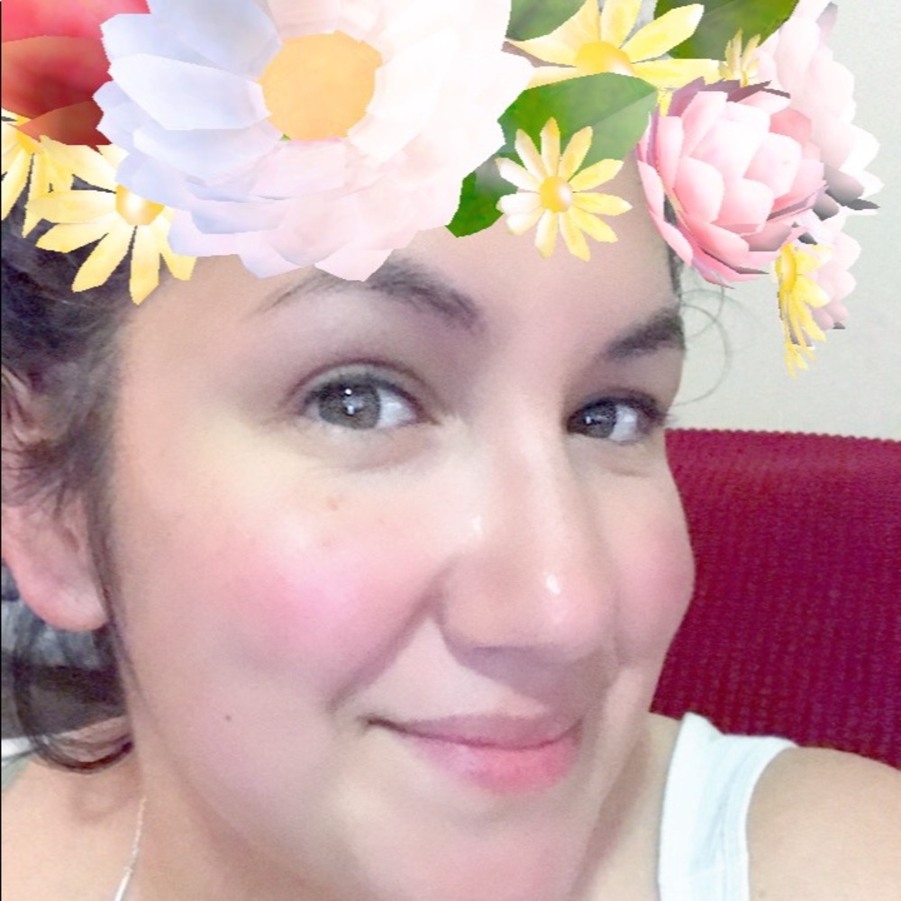 Meet your Posher, Isabel